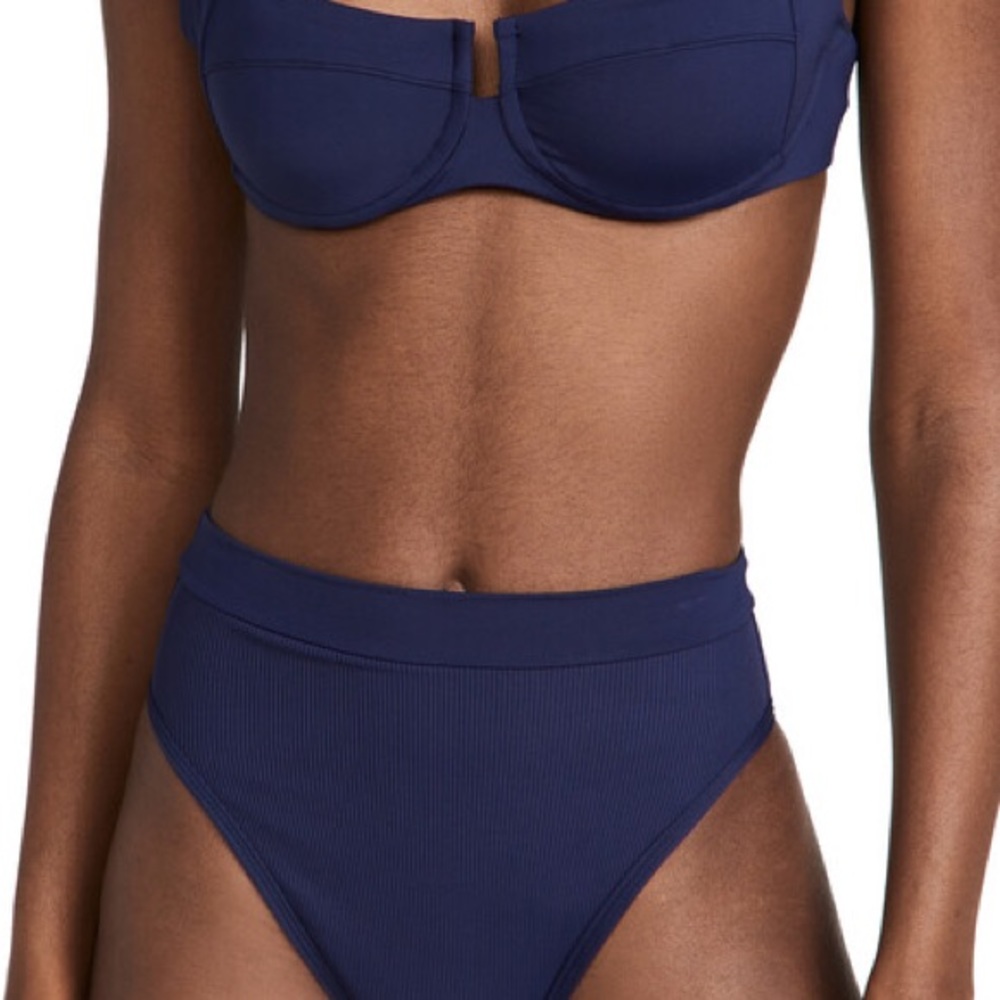 l*space Ribbed Underwire Bikini Top and High Waist Bottoms in Burgundy - Picture 3 of 8